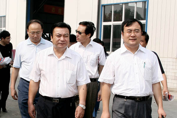 安徽省經(jīng)委副主任嚴琛 安徽省經(jīng)委副主任嚴琛