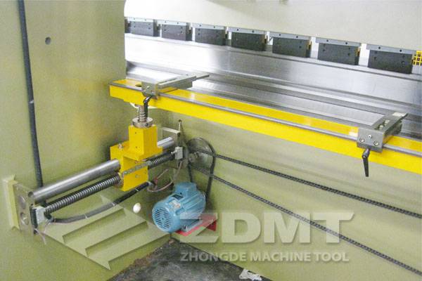 后擋料1.jpg 后擋料1.jpg